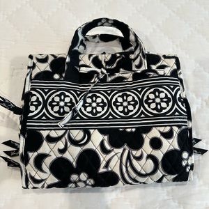 Vera Bradley Black and White hanging toiletry travel bag